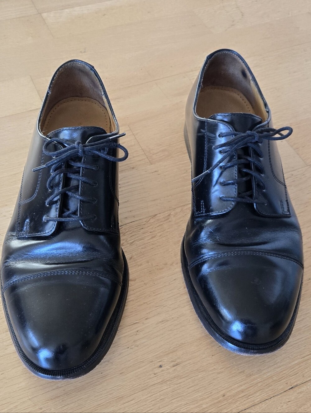 Cole Haan: 9.5 size men black cap-toe classic oxford shoes